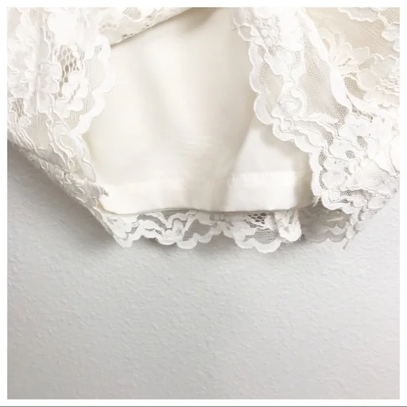 NWT Nicole Miller Collection White Lace Dress Size 0 NWT Nicole Miller Collection White Lace Dress Size 0
